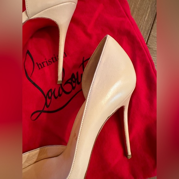 Christian Louboutin GOOD CONDITION
Iriza Leather Red Sole Pumps - Picture 7 of 14